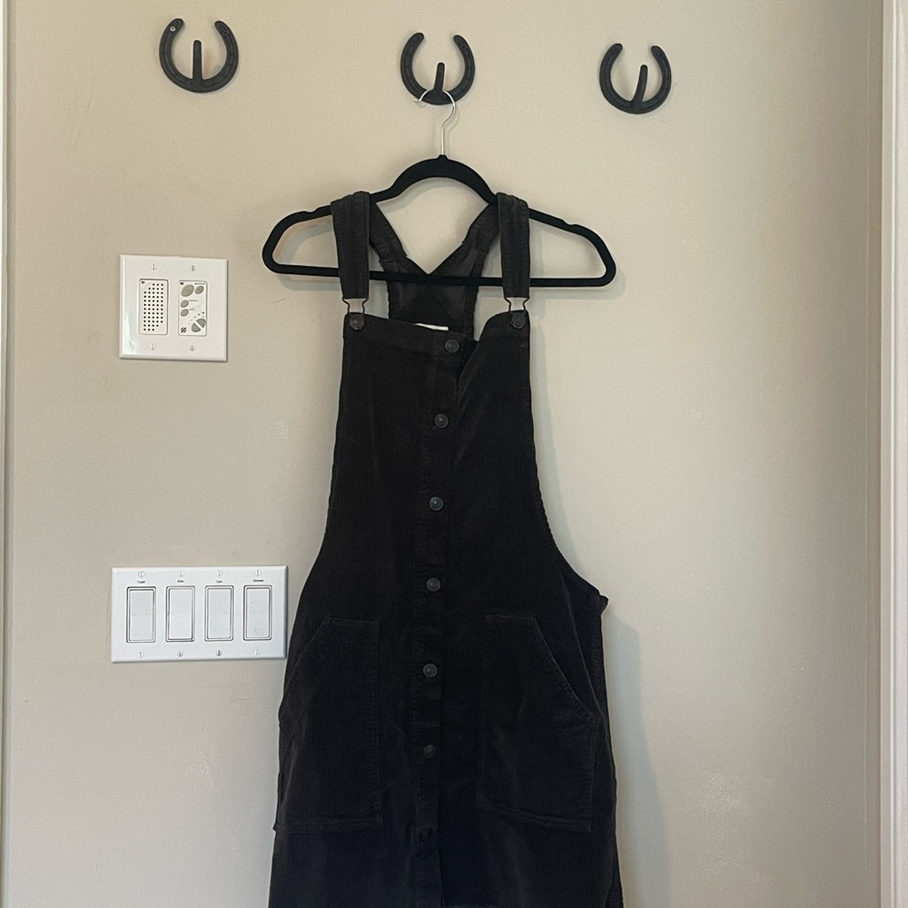 American Eagle Outfitters Black Mini Skirt